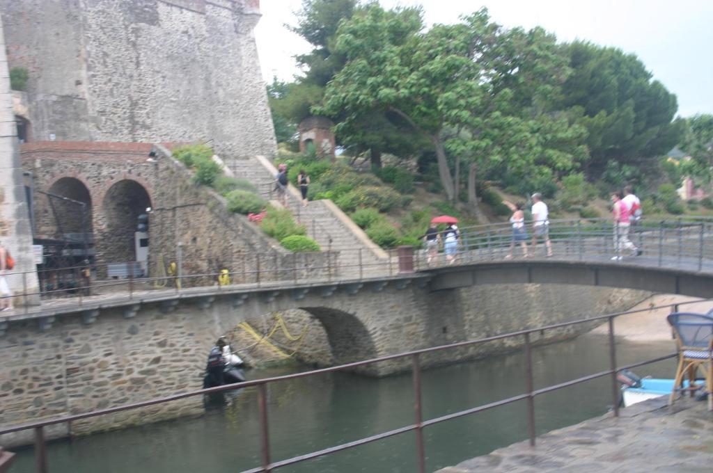 Aux Quatre Saisons Axat Panzió Kültér fotó